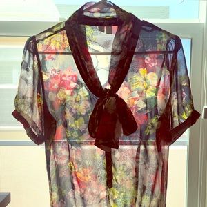 Women’s blouse